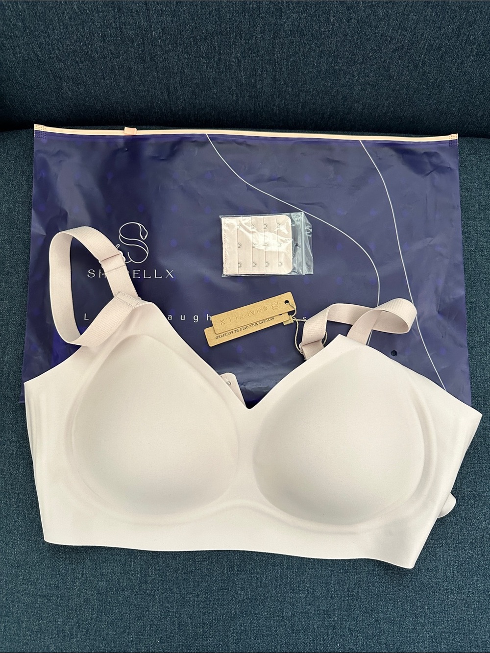 Shapellx Bare Essentials™ Cream Touch™ Wireless Comfort Lift Bra - pink XL NEW